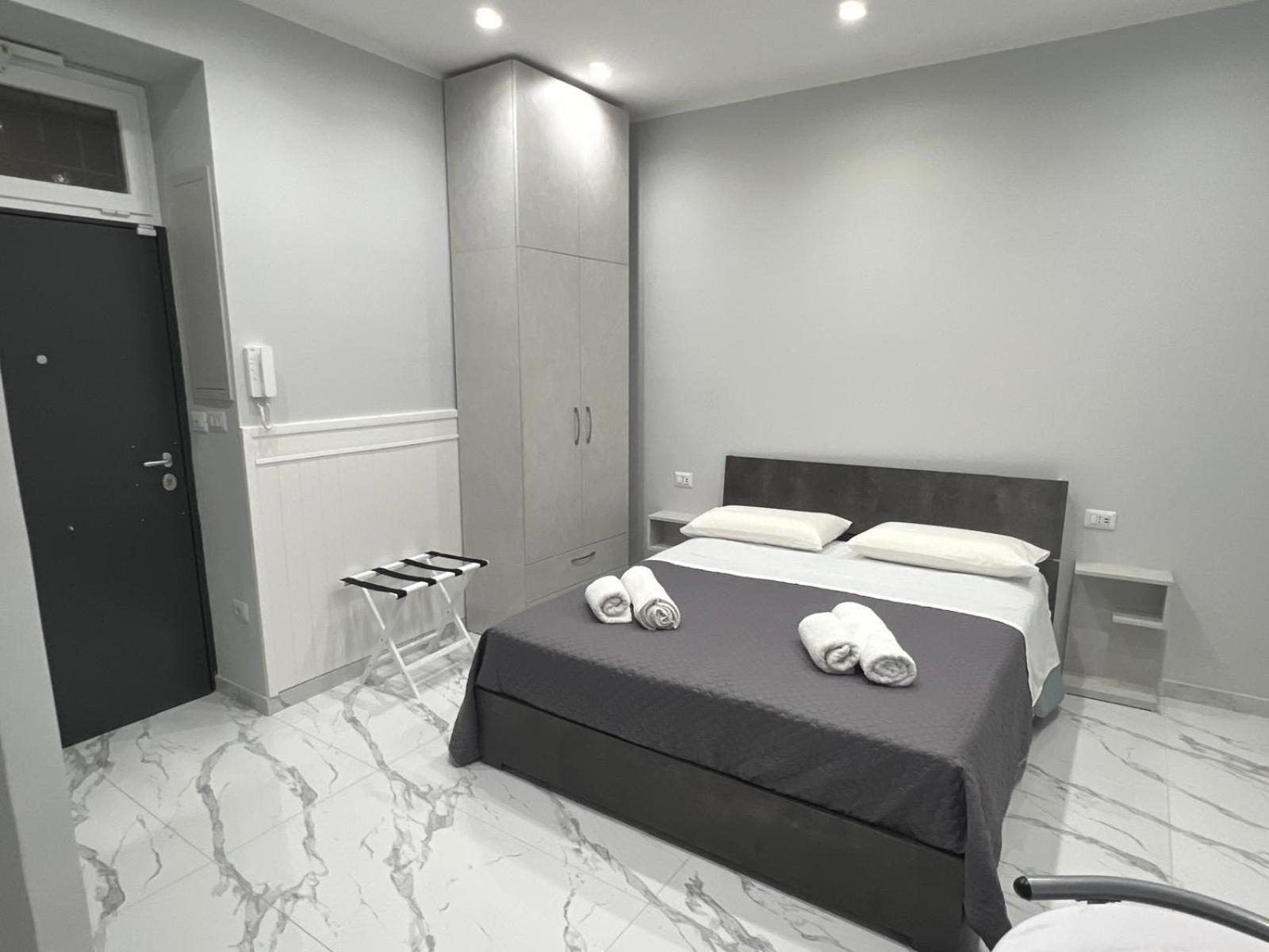 Holiday House Maria Francesca Naples Luaran gambar